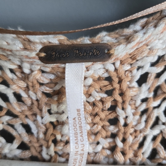 NWT FREE PEOPLE Yesterday Puff Sleeve Toggle Closure Cardigan- Large, Toast - Picture 8 of 9